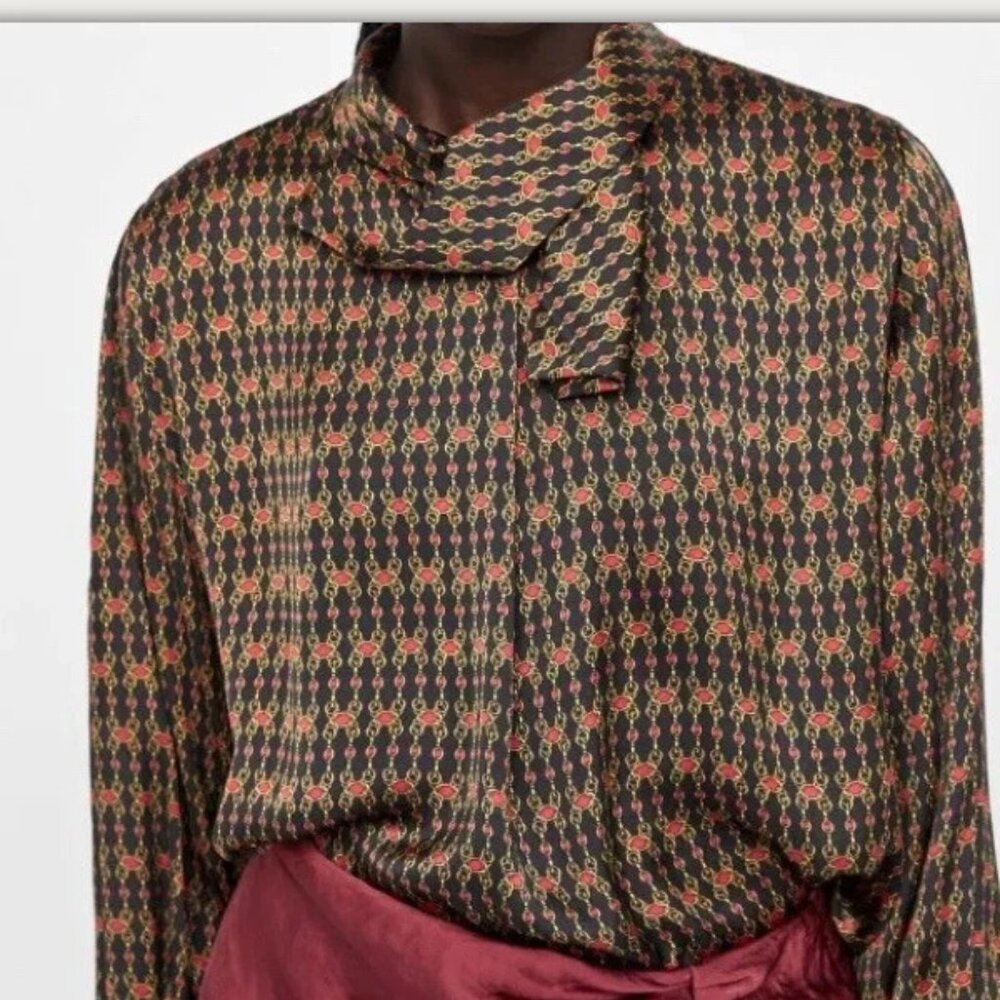 Zara Black and Red Chain Patterned Blouse